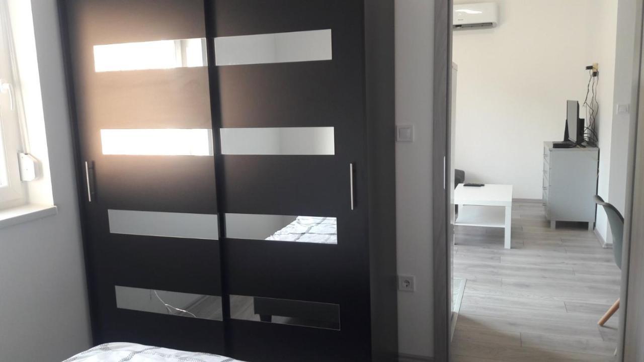 Mohacs Apartman Exterior photo